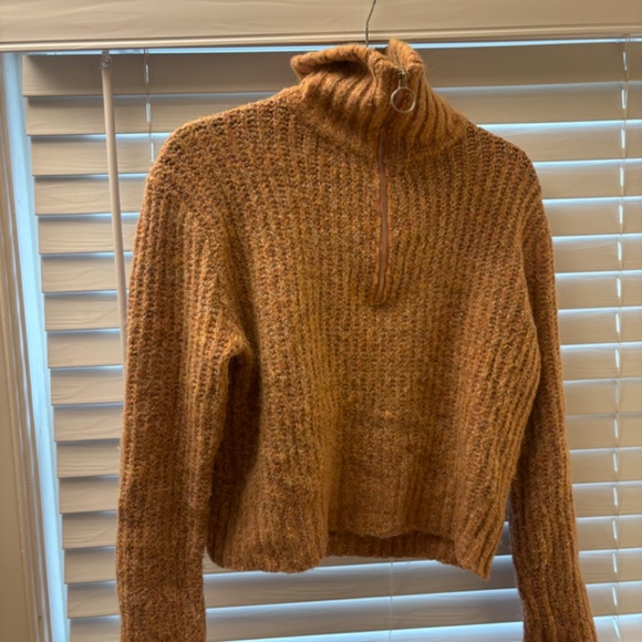 Women's Knit Pullover Sweater With Front Zipper Size XS - Picture 5 of 6